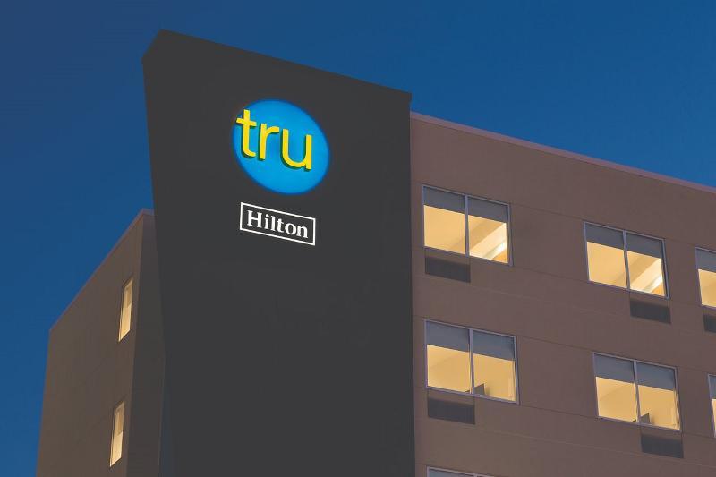 Tru By Hilton Lafayette River Ranch Exterior foto